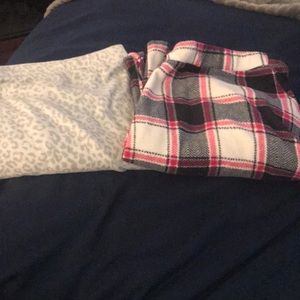 2 pairs old navy pajama pant